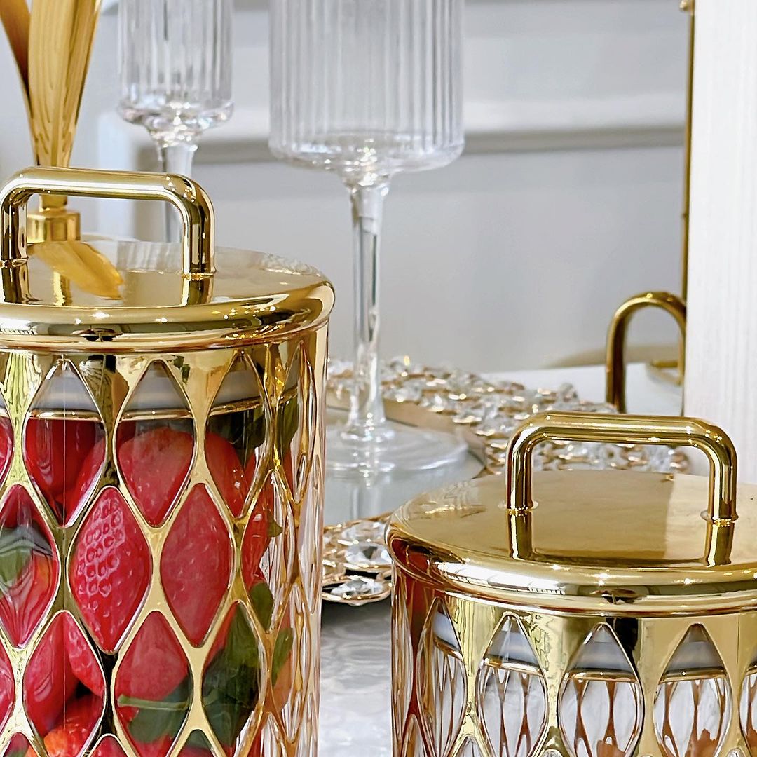Acrylic Airtight Cookie Canister