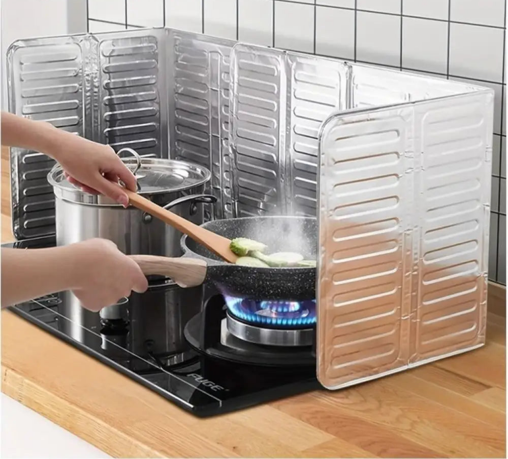 Foldable Aluminum Stove Splatter Guard – Oil Splash Shield for Cooking