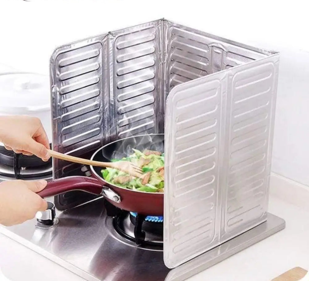 Foldable Aluminum Stove Splatter Guard – Oil Splash Shield for Cooking