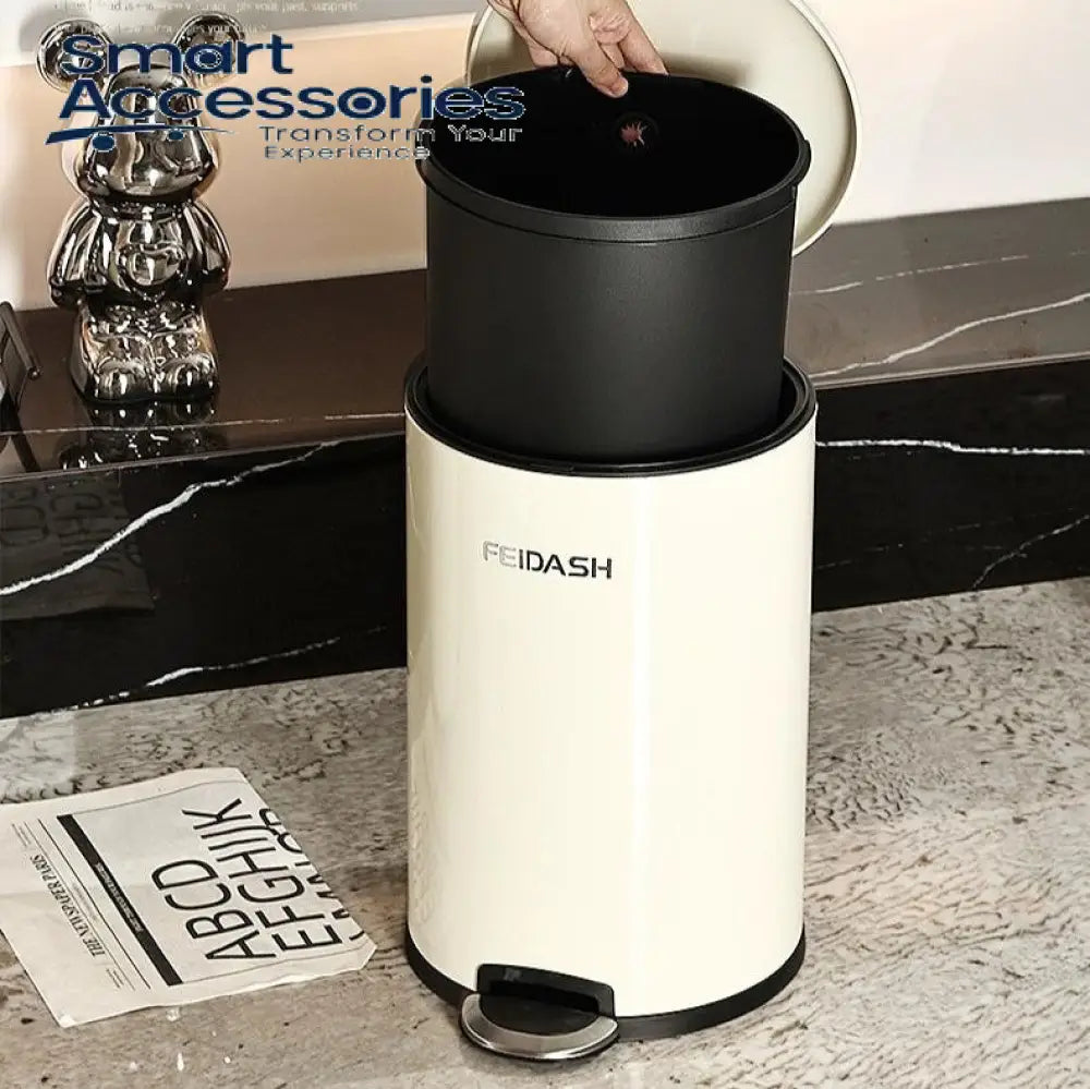 New Luxury Trash Can With Foot Pedal & Lid