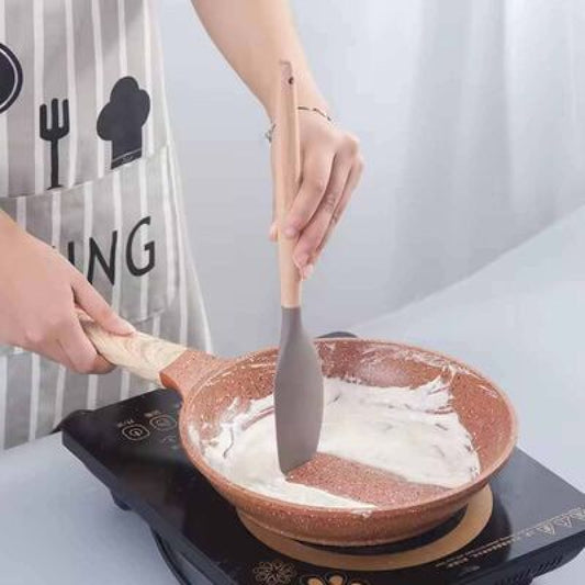 Silicone Curler Spatula with a Wooden Handle